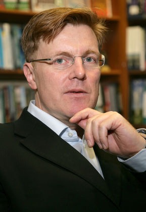 Nigel Warburton